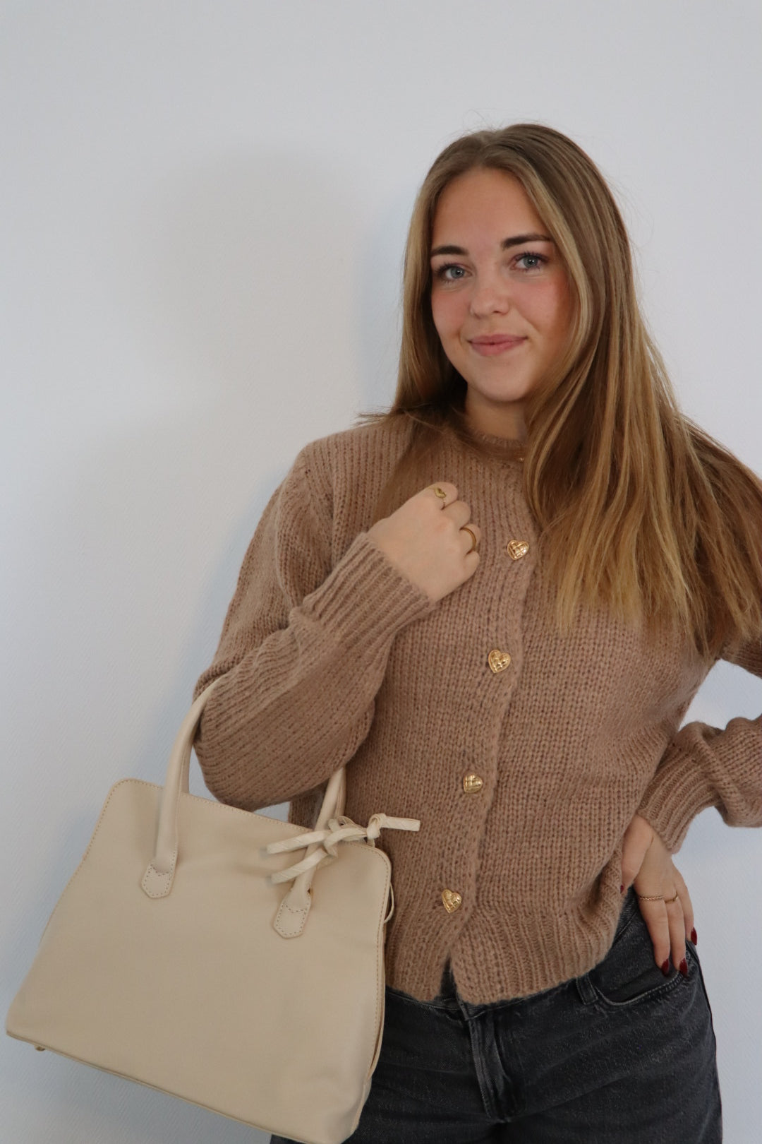 Lola Essential Tas