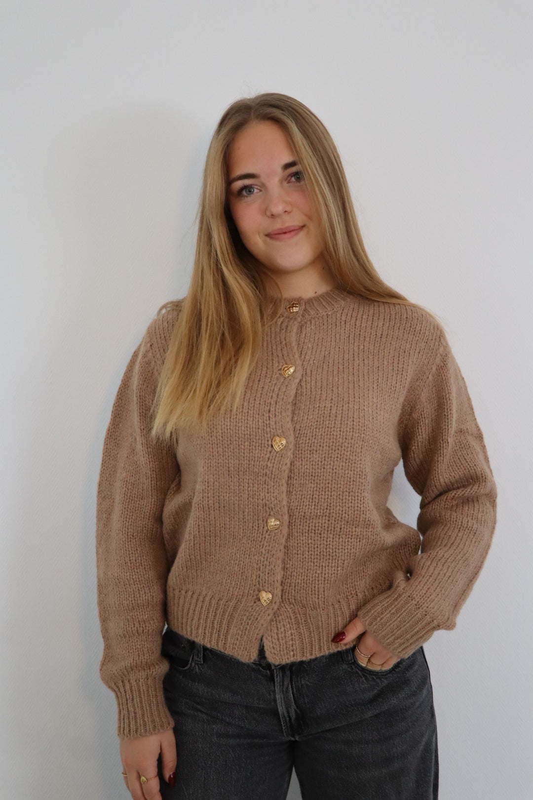 Klassiek gebreid vest met knoopsluiting