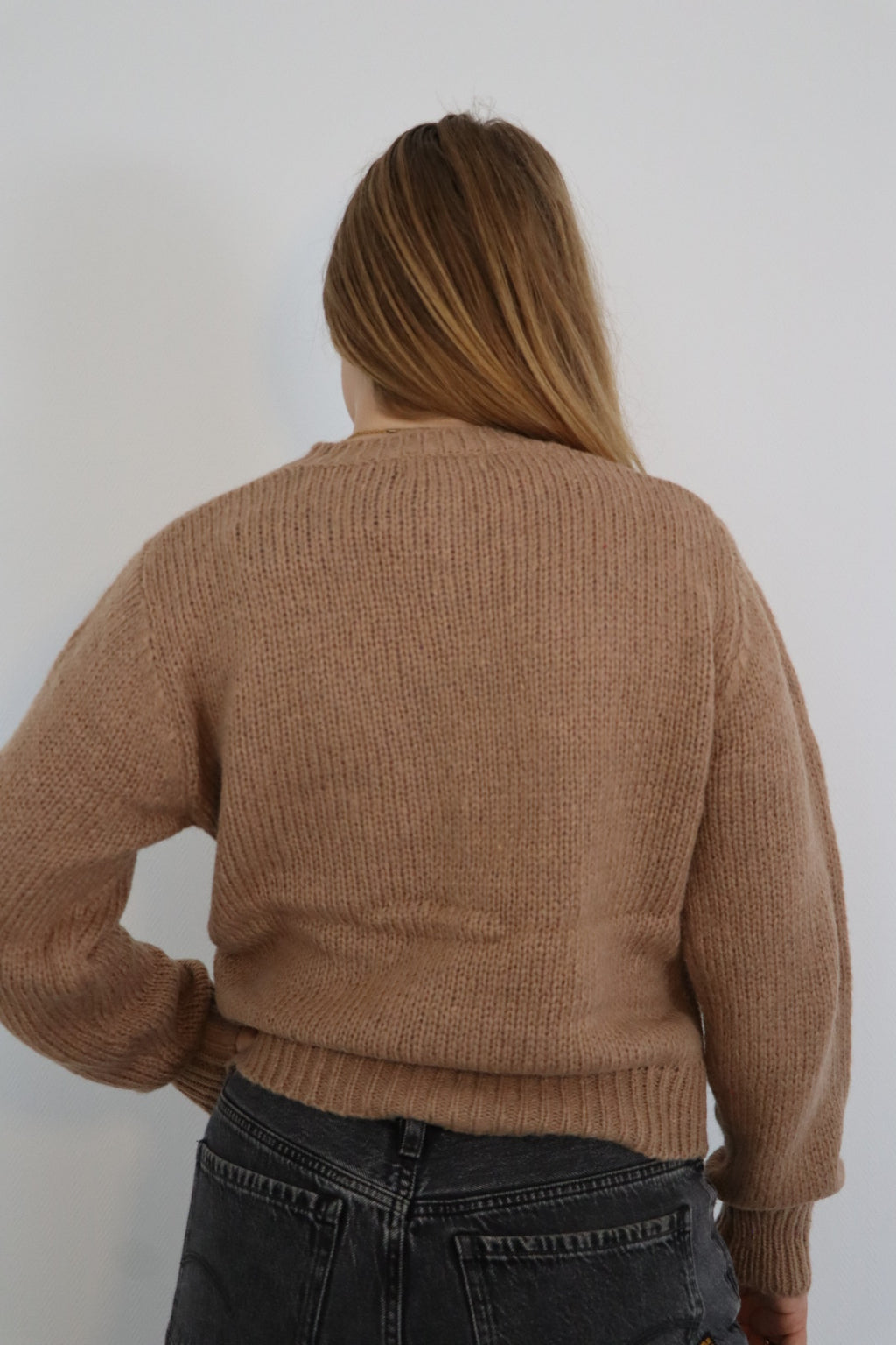 Klassiek gebreid vest met knoopsluiting