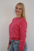 Gebreide trui met strikdetail en slim fit pasvorm roze